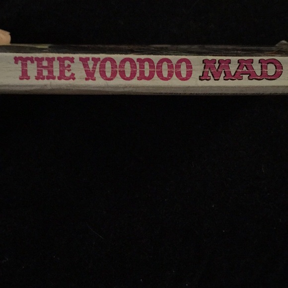 MAD "The Voodoo" paperback - Picture 4 of 8